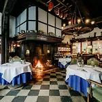 Romantik Hof Zur Linde Ξενοδοχείο 4*