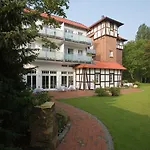 Romantik Hof Zur Linde Μούνστερ