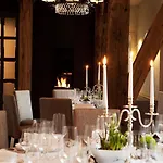 Romantik Hof Zur Linde Ξενοδοχείο 4*