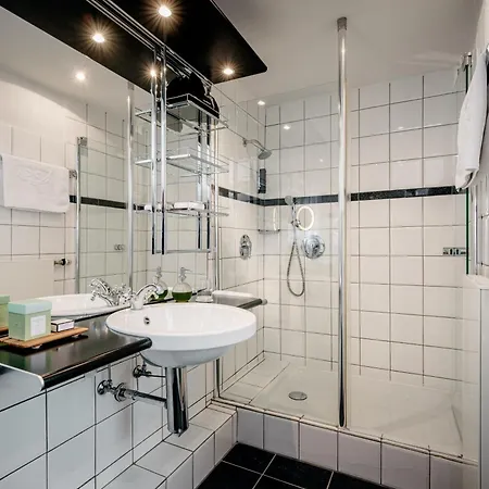 Hotel Romantik Hof Zur Linde Munster (North Rhine-Westphalia)