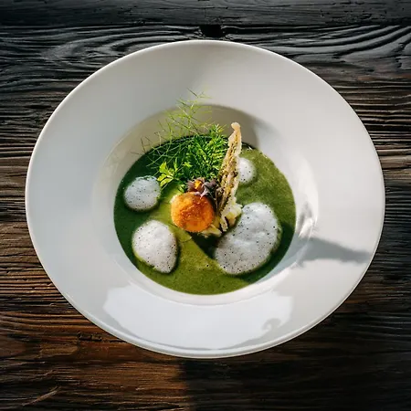 Hotel Romantik Hof Zur Linde 4*