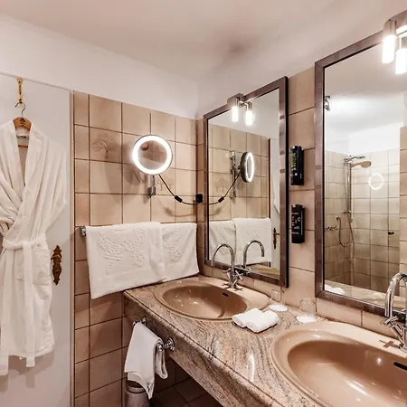 Romantik Hotel Hof Zur Linde Hotel
