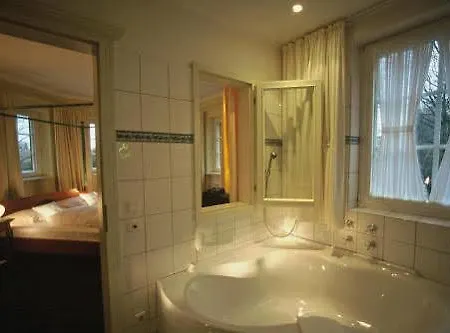Romantik Hotel Hof Zur Linde Munster (North Rhine-Westphalia)
