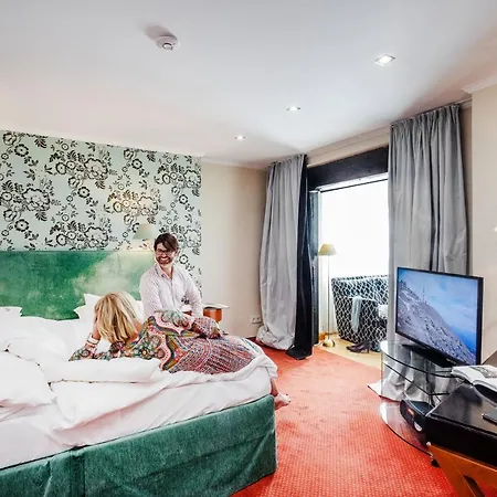 Romantik Hotel Hof Zur Linde Munster (North Rhine-Westphalia)