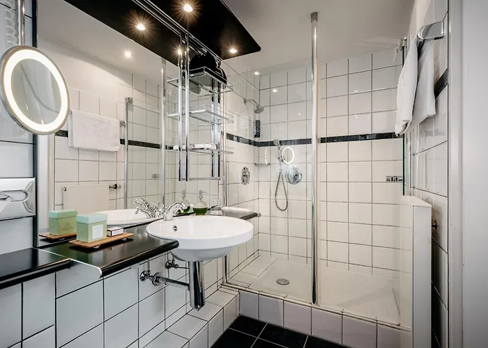 Hotel Romantik Hof Zur Linde Munster (North Rhine-Westphalia)