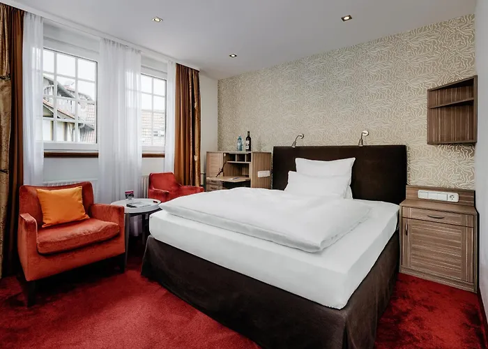 Romantik Hof Zur Linde Hotel