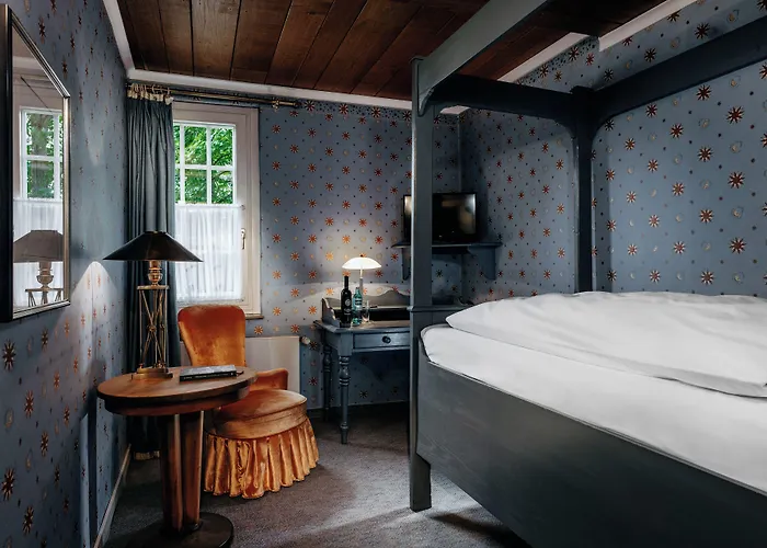 Romantik Hof Zur Linde فندق