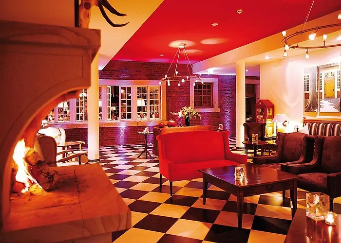 霍夫祖尔林德罗曼蒂克酒店